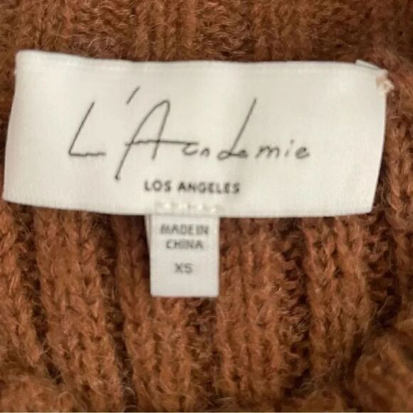 L’Academie REVOLVE Cinnamon Knitted Solid Long Sleeves Cozy Oversized Sweater XS - Picture 5 of 9